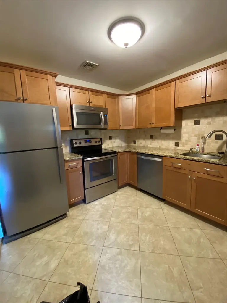 3605 Deer Path Poughkeepsie NY 12603