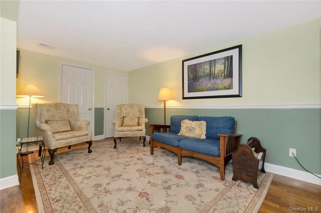 6 Fairmont Avenue Pearl River NY 10965