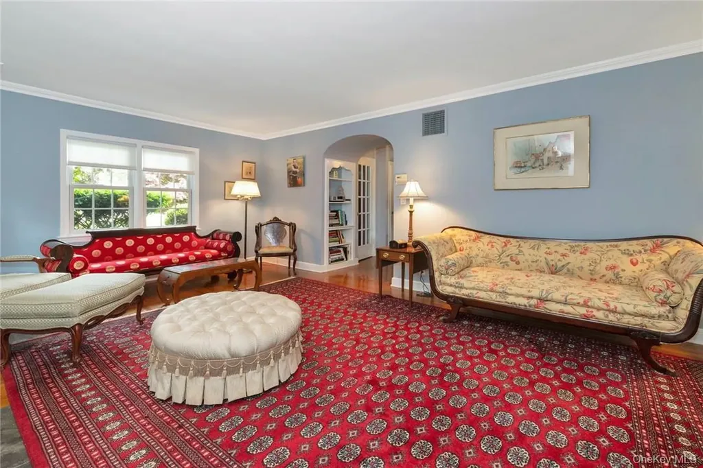6 Fairmont Avenue Pearl River NY 10965