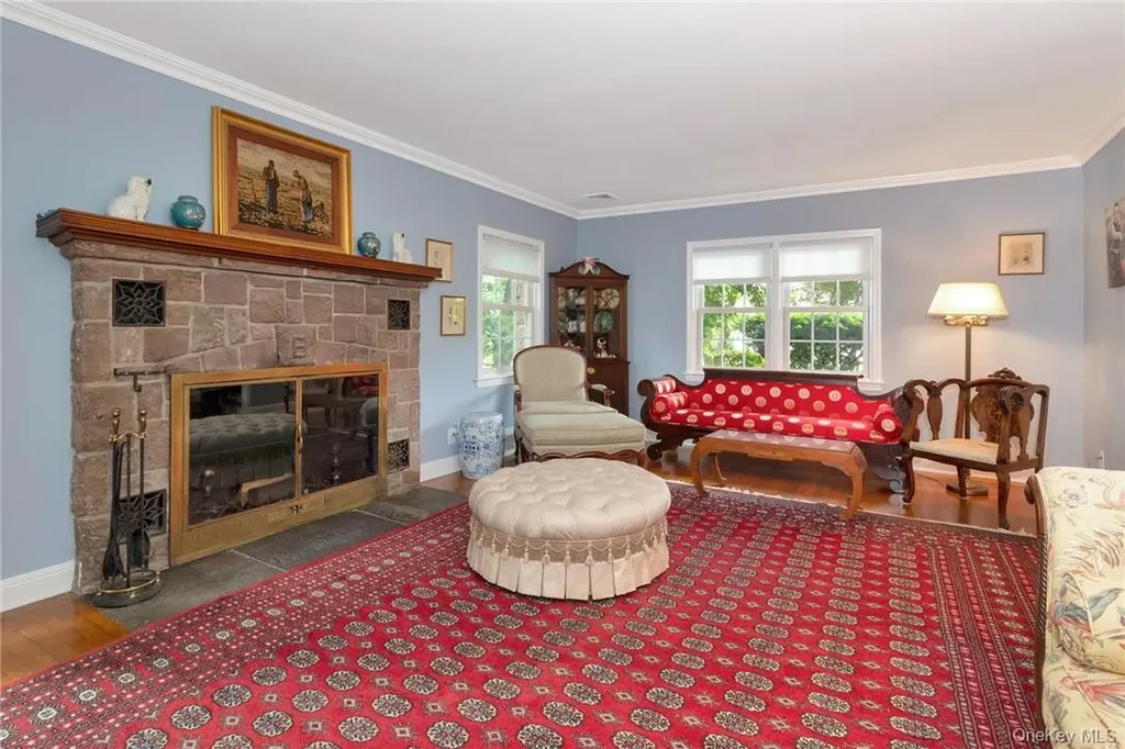 6 Fairmont Avenue Pearl River NY 10965