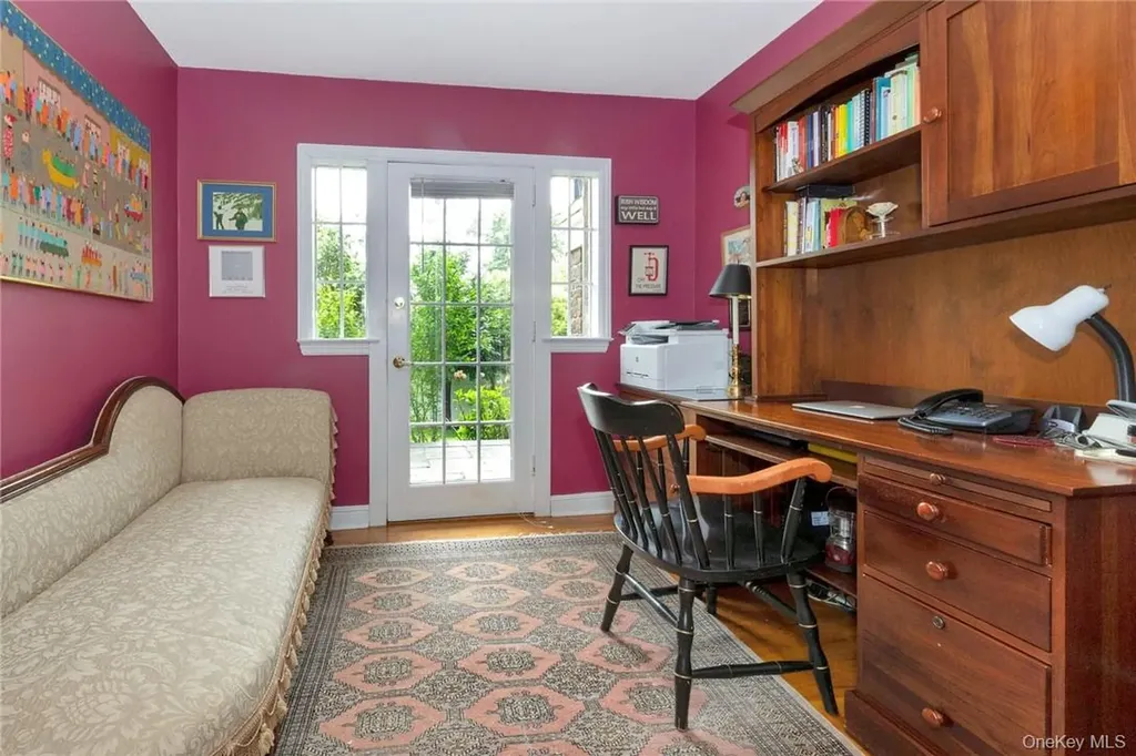 6 Fairmont Avenue Pearl River NY 10965