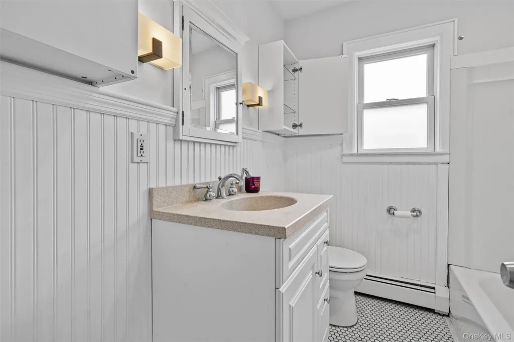 15 Scanlon Avenue Florida NY 10921
