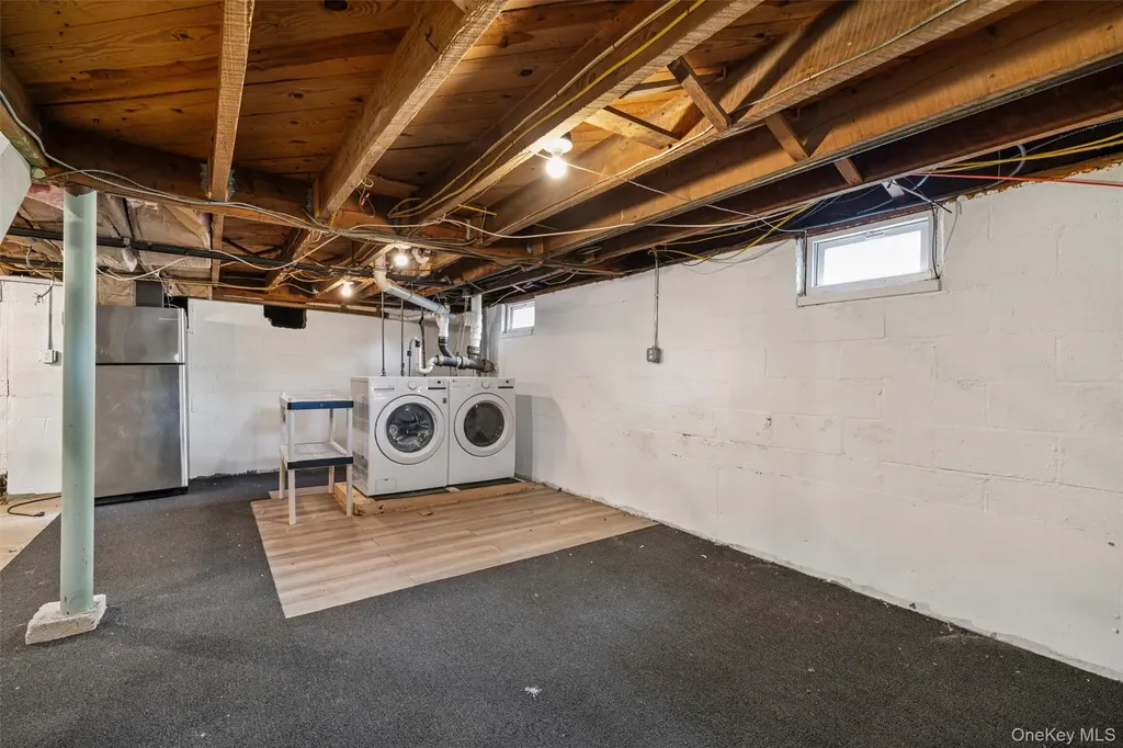 15 Scanlon Avenue Florida NY 10921