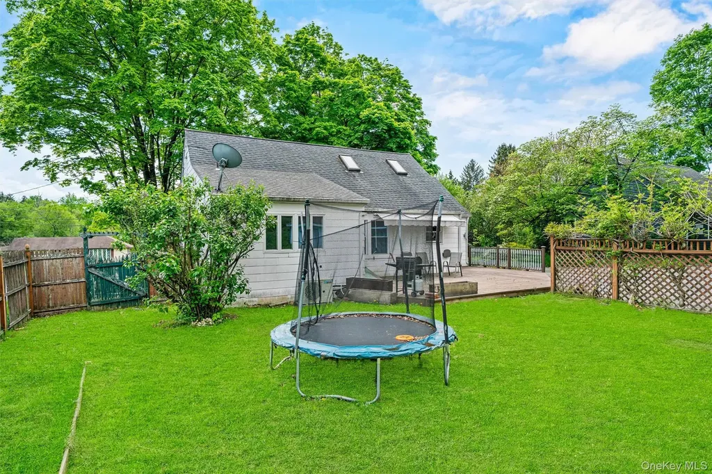 15 Scanlon Avenue Florida NY 10921
