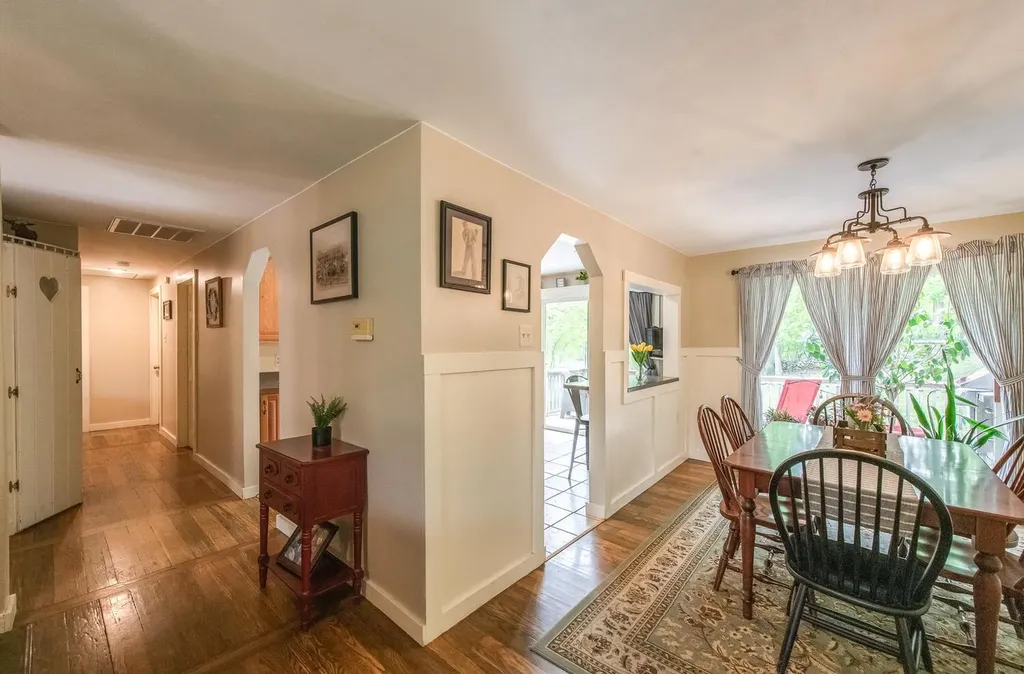 15 Marshall Drive Poughkeepsie NY 12601