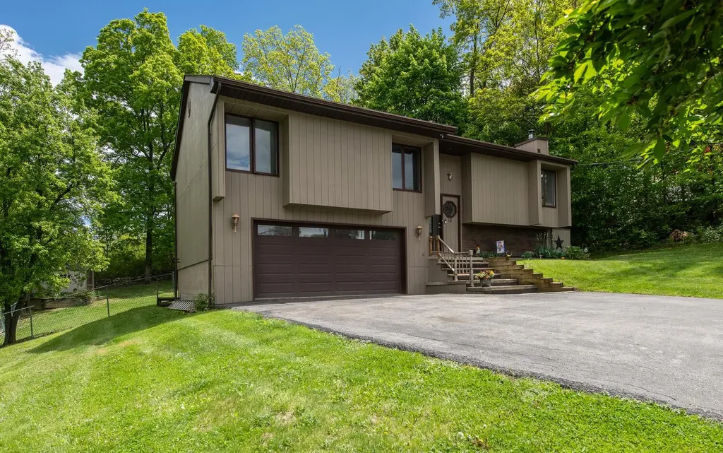 15 Marshall Drive Poughkeepsie NY 12601