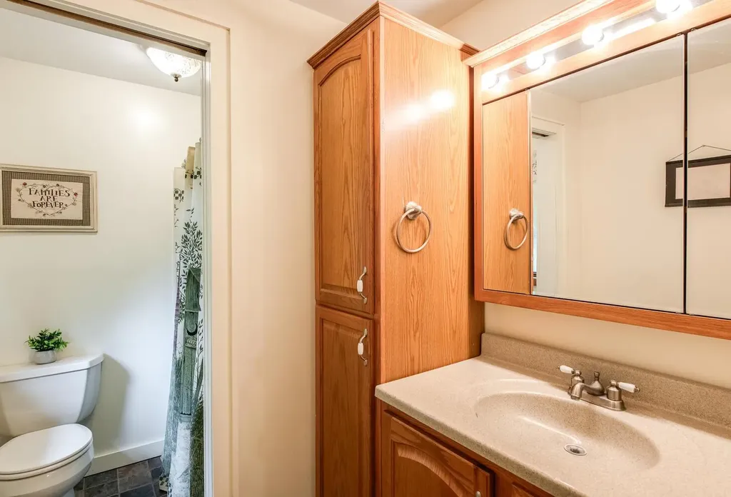 15 Marshall Drive Poughkeepsie NY 12601