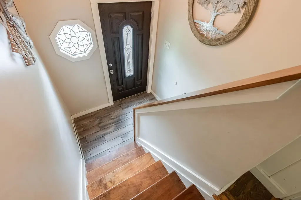 15 Marshall Drive Poughkeepsie NY 12601