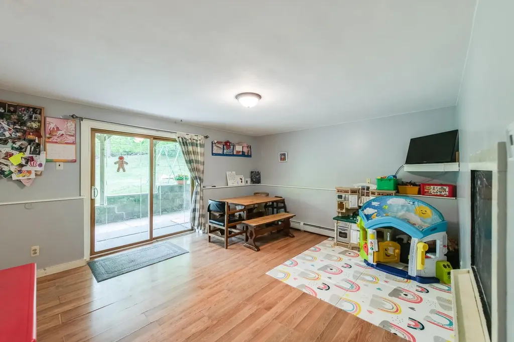 15 Marshall Drive Poughkeepsie NY 12601