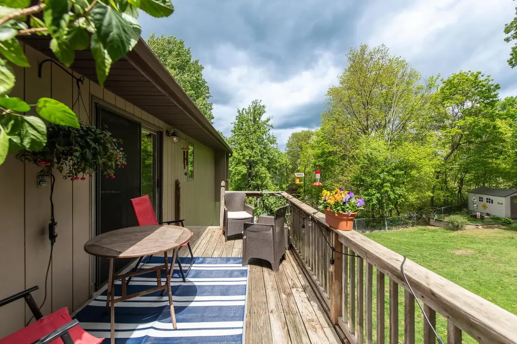 15 Marshall Drive Poughkeepsie NY 12601