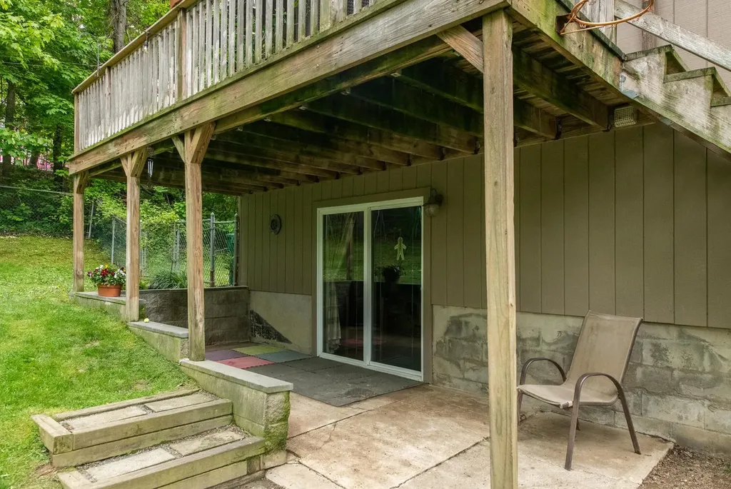 15 Marshall Drive Poughkeepsie NY 12601
