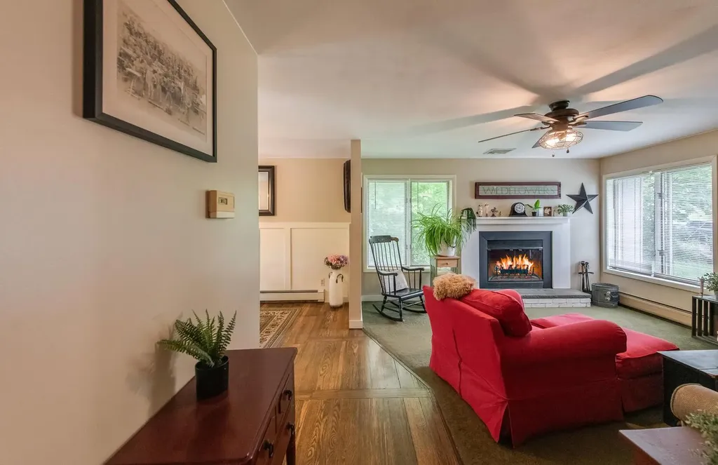 15 Marshall Drive Poughkeepsie NY 12601