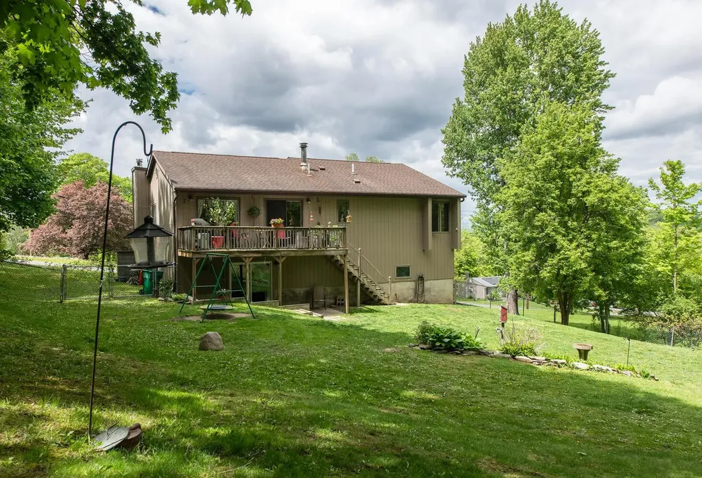 15 Marshall Drive Poughkeepsie NY 12601