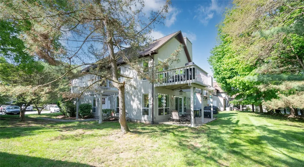 33 Villa Drive Peekskill NY 10566