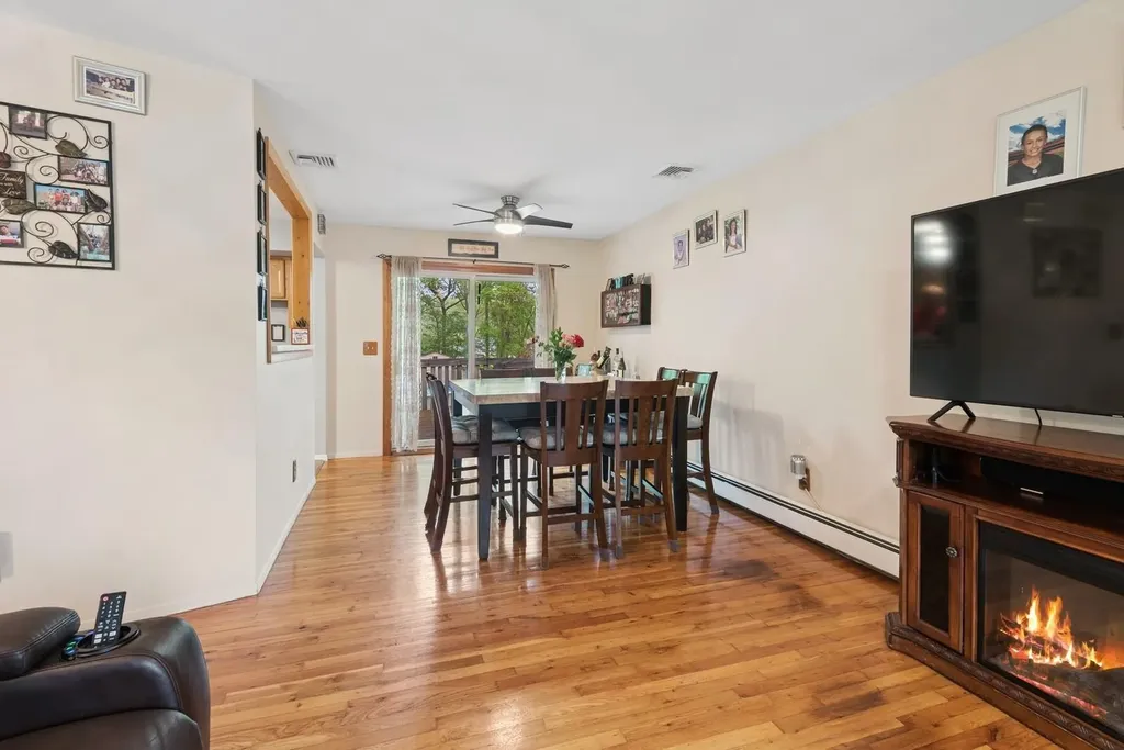 51 Juniper Avenue Ronkonkoma NY 11779