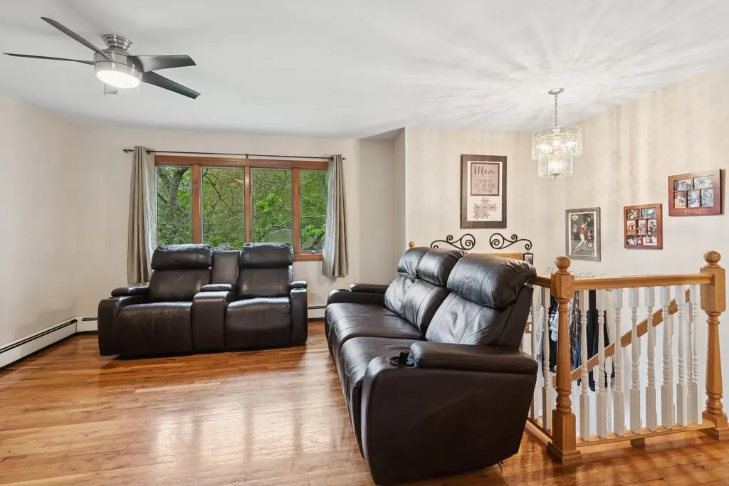51 Juniper Avenue Ronkonkoma NY 11779
