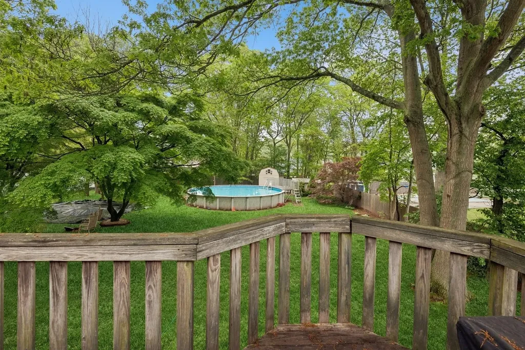 51 Juniper Avenue Ronkonkoma NY 11779