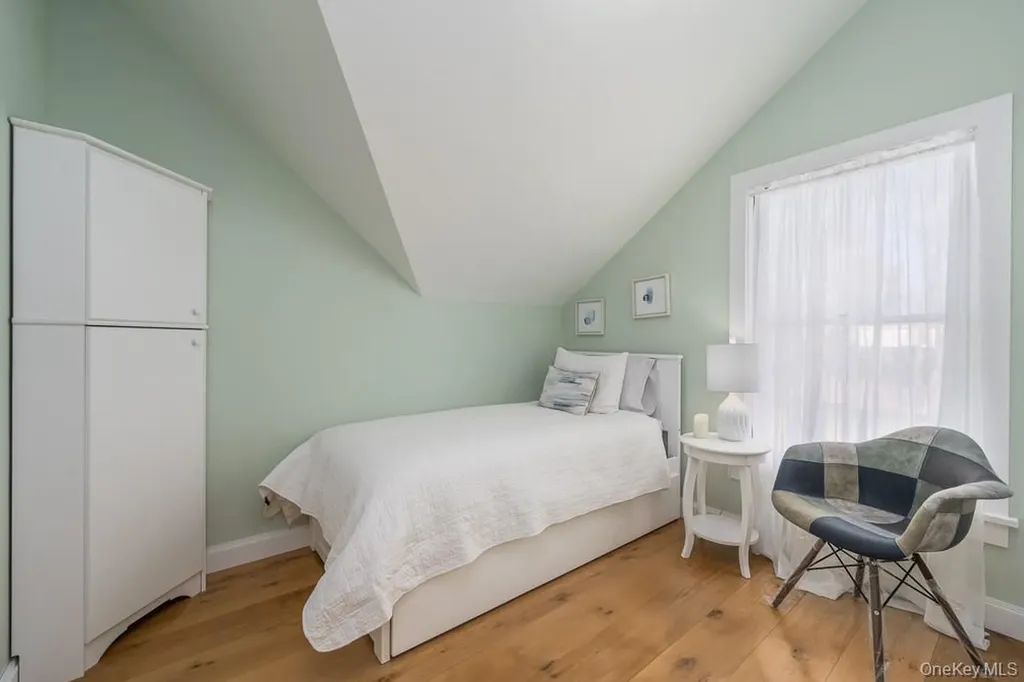 19000 Main Road Mattituck NY 11952