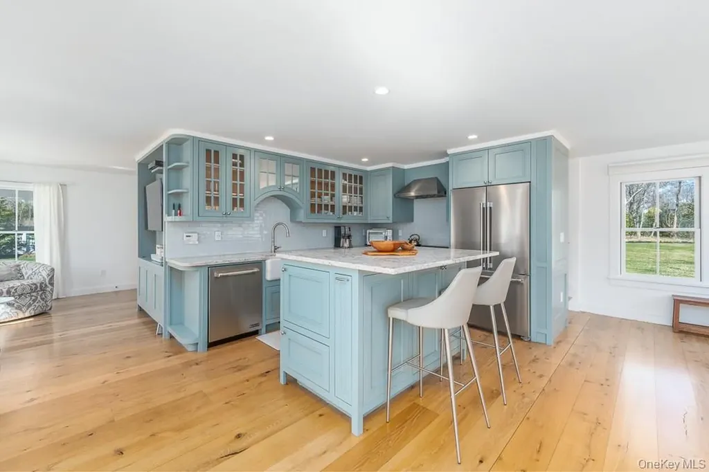 19000 Main Road Mattituck NY 11952