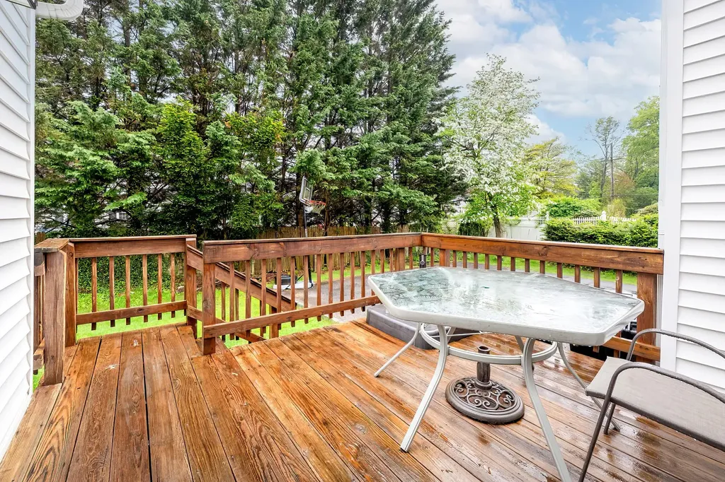 545 Ridgeway White Plains NY 10605