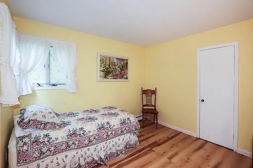 14 Belmont Drive Smithtown NY 11787