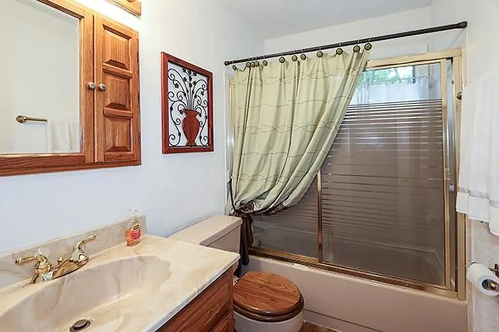 14 Belmont Drive Smithtown NY 11787