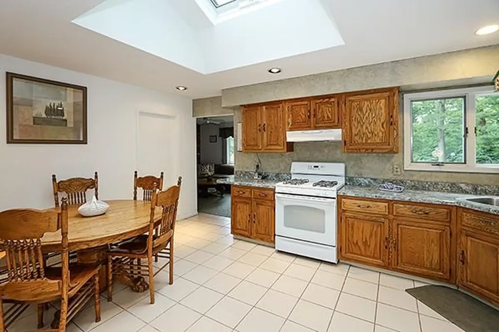 14 Belmont Drive Smithtown NY 11787