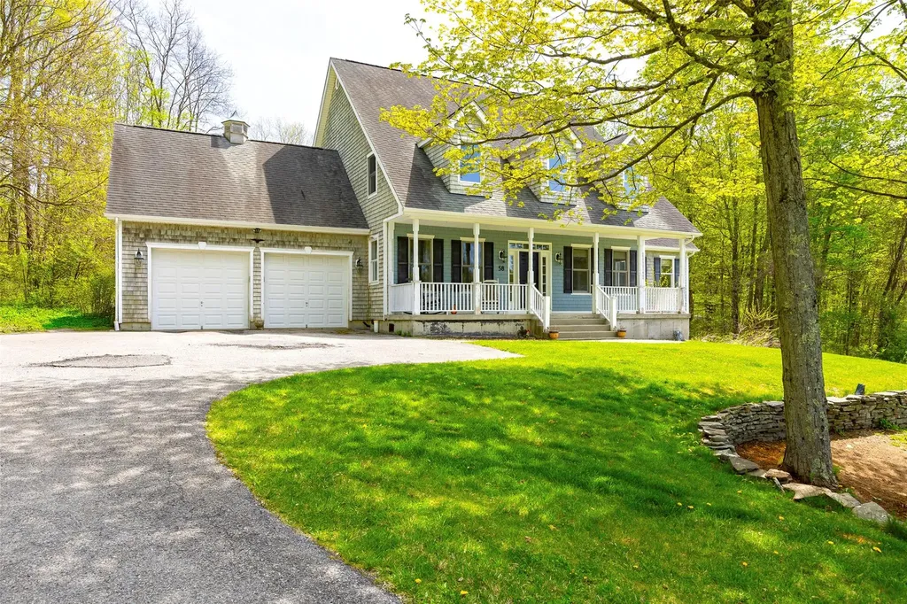 58 Travis Road Hyde Park NY 12538