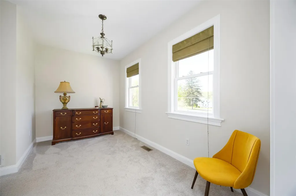 58 Travis Road Hyde Park NY 12538