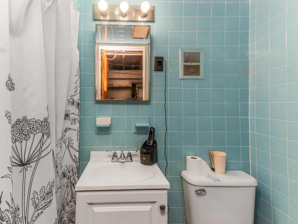 2918 Schley Avenue Bronx NY 10465