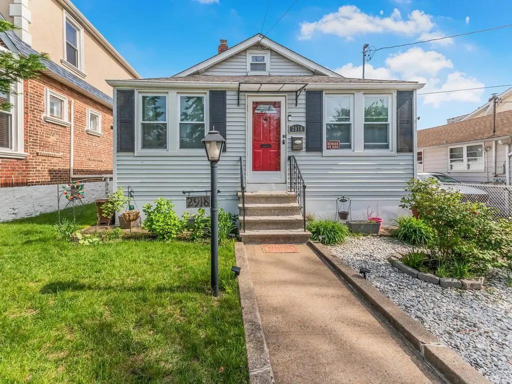 2918 Schley Avenue Bronx NY 10465