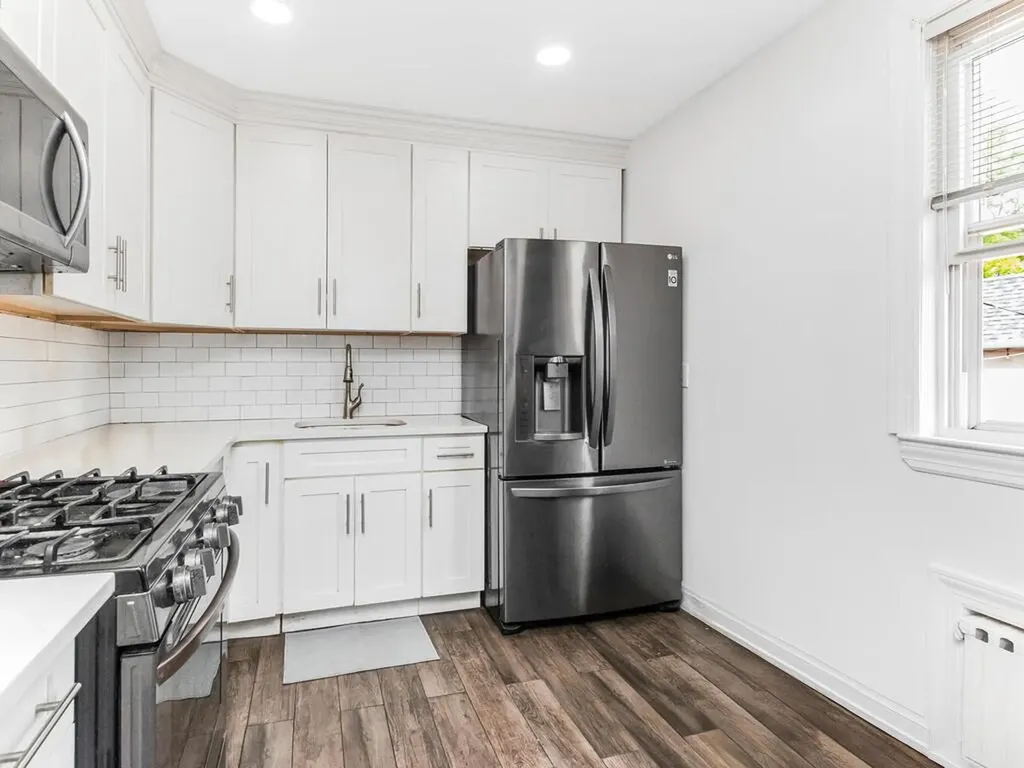 2918 Schley Avenue Bronx NY 10465