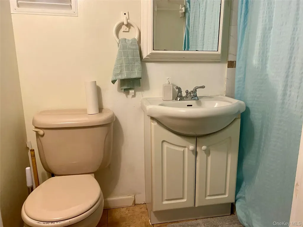 204 Beech Street Valley Stream NY 11580