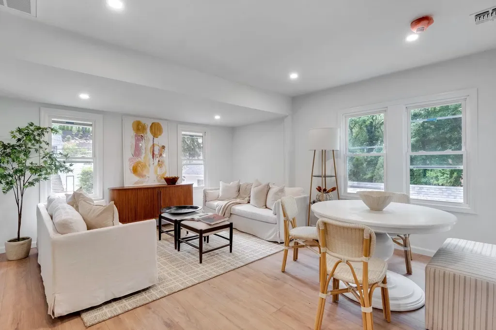 45 Abbott Drive Halesite NY 11743