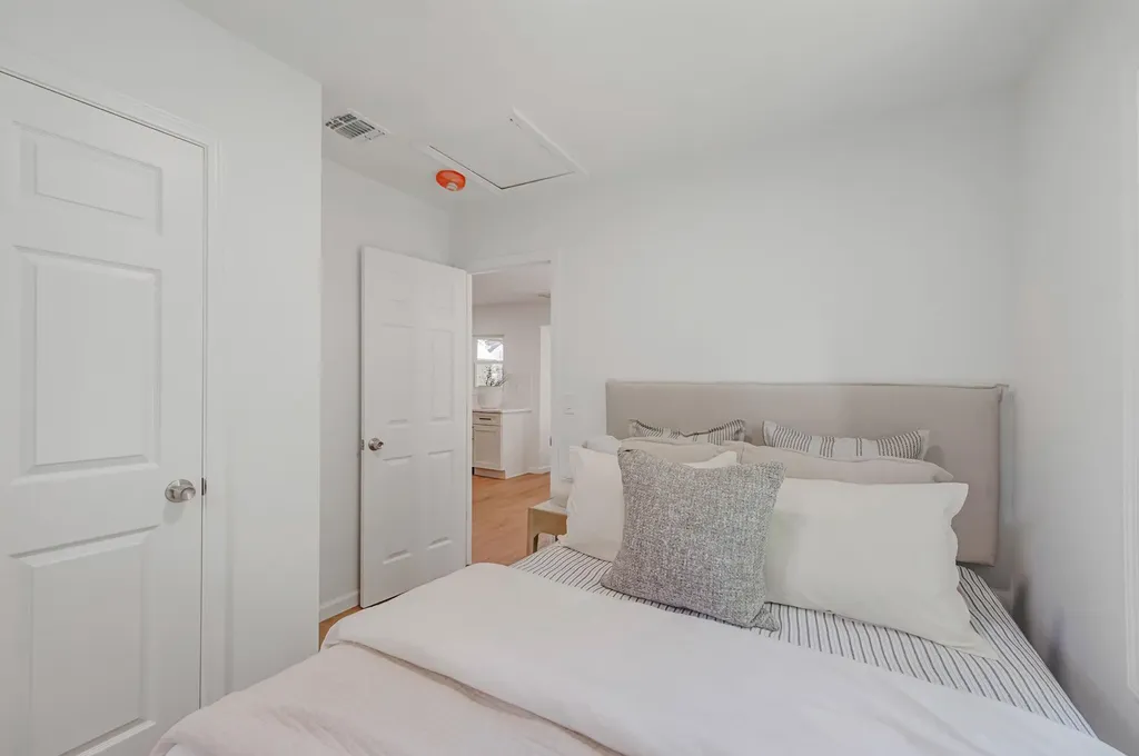 45 Abbott Drive Halesite NY 11743