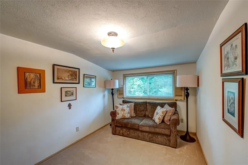 98 Shrub Hollow Road Roslyn NY 11576