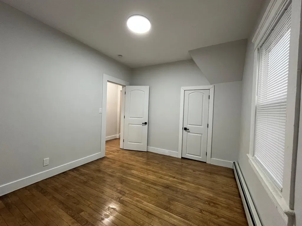 563 E 3rd Street Mount Vernon NY 10553