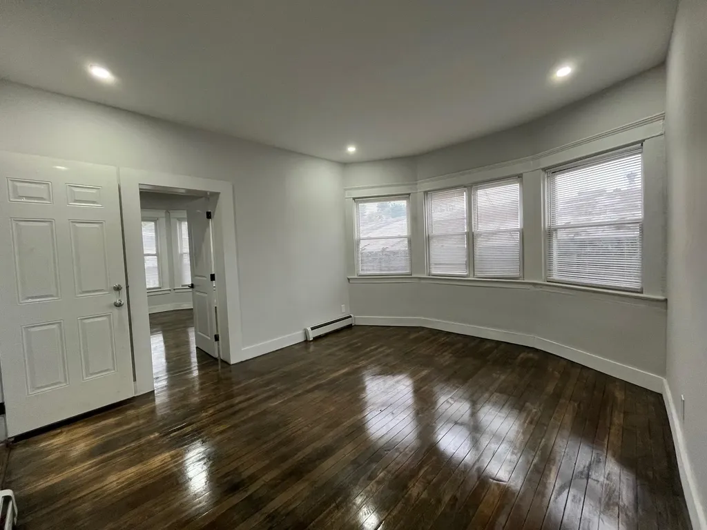 563 E 3rd Street Mount Vernon NY 10553