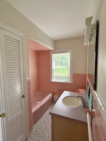 70 Mulberry Street Rhinebeck NY 12572