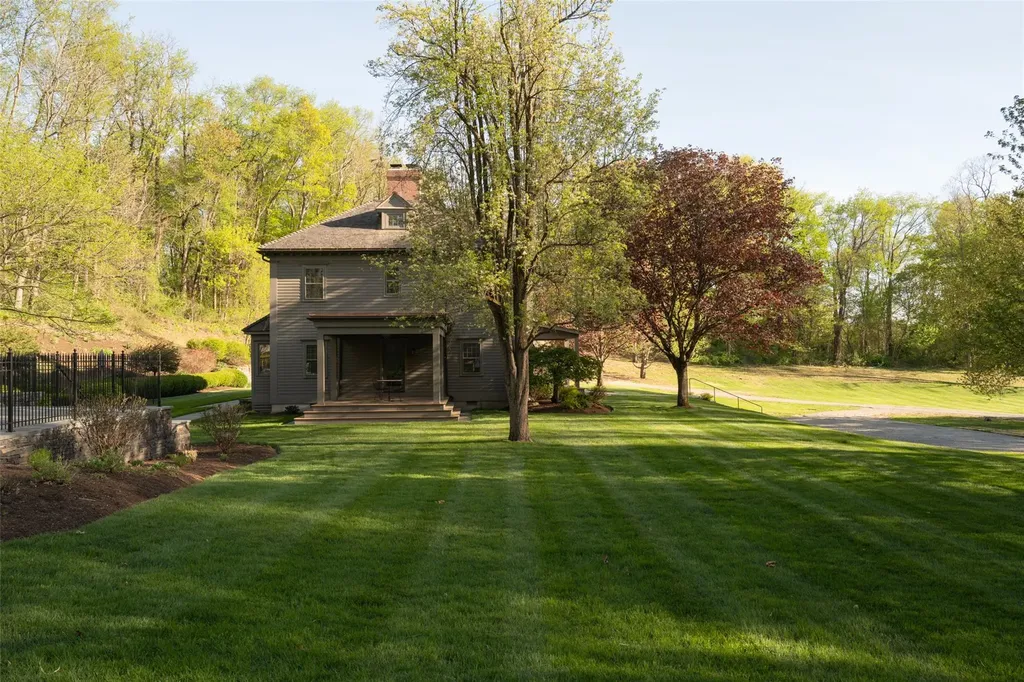 93 Mill Road Rhinebeck NY 12572