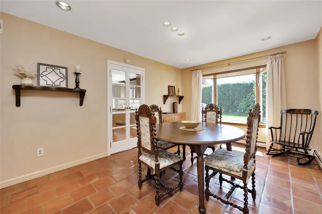 3188 Denton Drive Merrick NY 11566