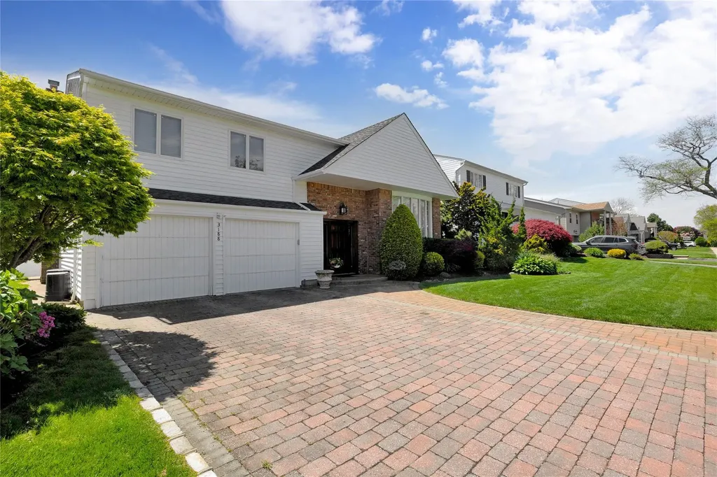 3188 Denton Drive Merrick NY 11566