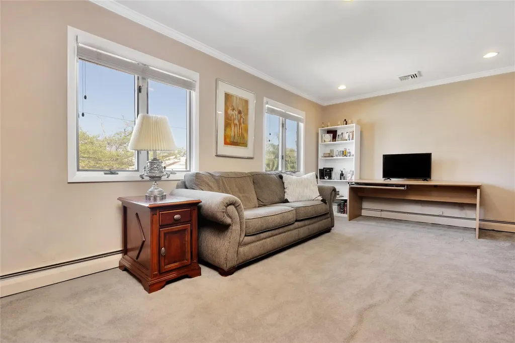 3188 Denton Drive Merrick NY 11566