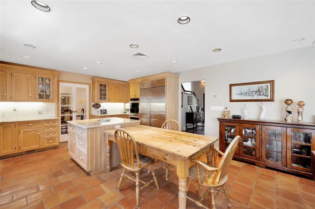 3188 Denton Drive Merrick NY 11566