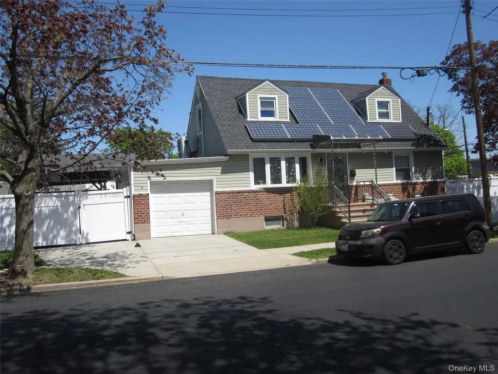 7 John Place Roosevelt NY 11575