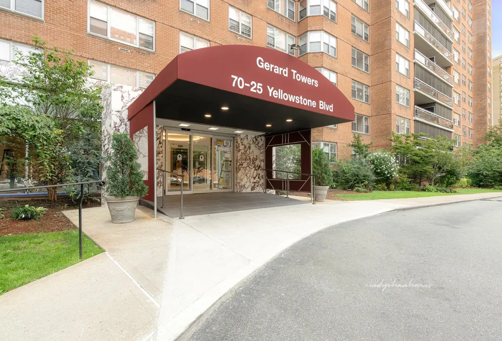 70-25 Yellowstone Boulevard Forest Hills NY 11375