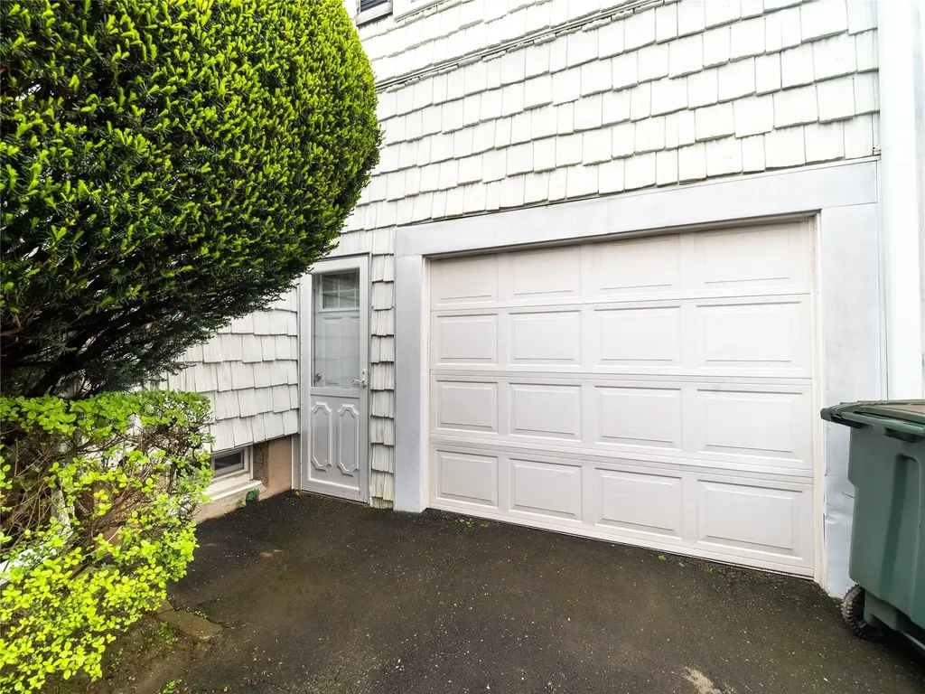95 Robert Avenue Port Chester NY 10573