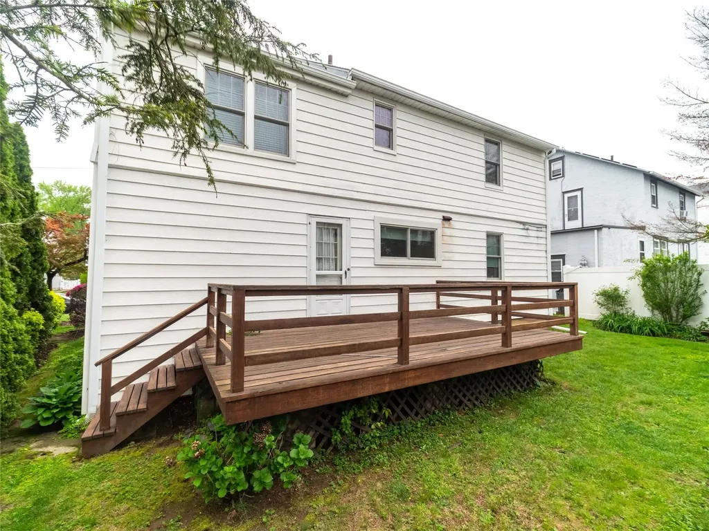 95 Robert Avenue Port Chester NY 10573
