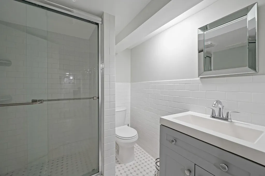 1013 10th Street West Babylon NY 11704