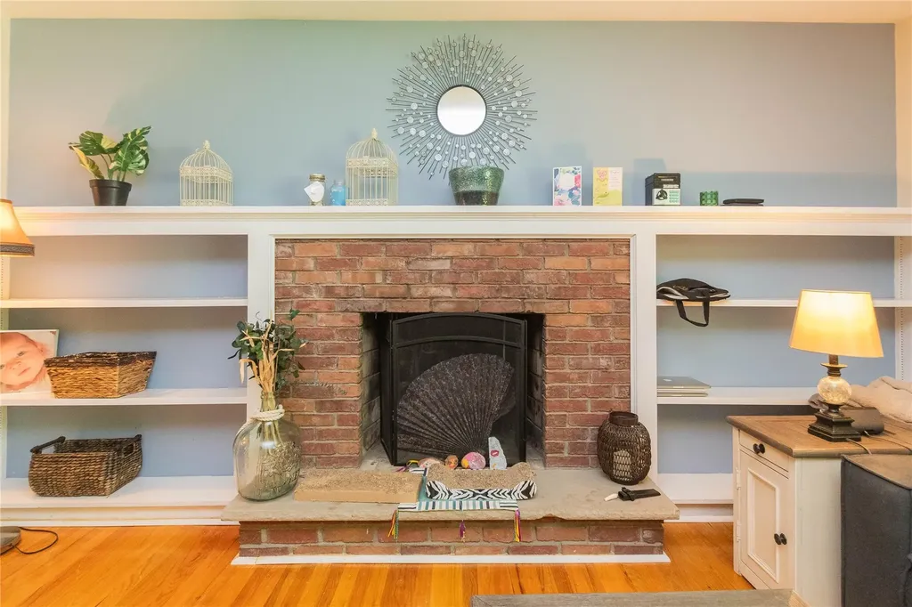 184 Cedar Valley Road Poughkeepsie NY 12603